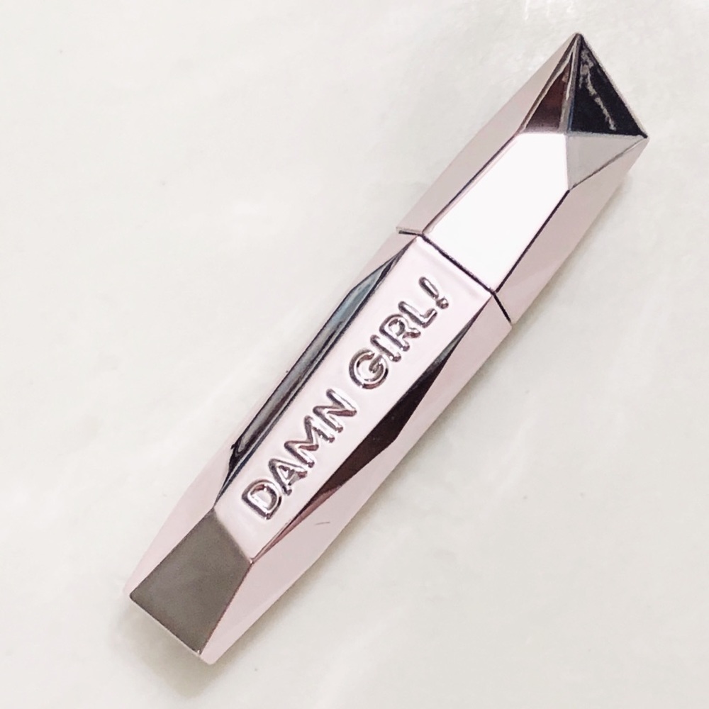 Too Faced DAMN GIRL! 24-Hour Mascara Mini